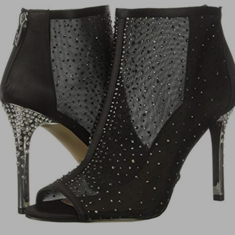 Badgley Mischka Ankle Booties